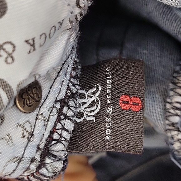 Rock & Republic Kassandra Mid RiseBootcut Jean Women's size 8 - Picture 15 of 15